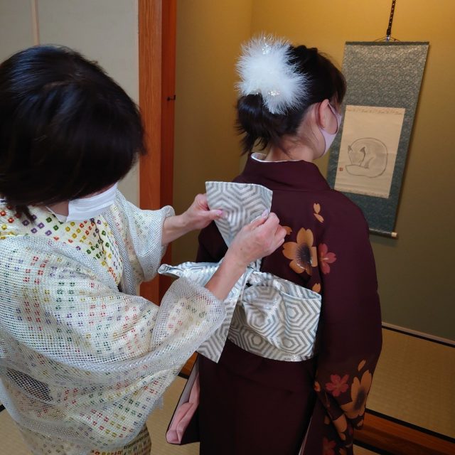 2022.4.9	田中 智恵 さま	着物が、好きになってきて楽しんで、着物を着れるように、なりました。	#和装家 #wasouka #きものを世界遺産に #きものを世界遺産にするための全国会議 #kimono #着物 #きもの #着付け #和装 #浴衣